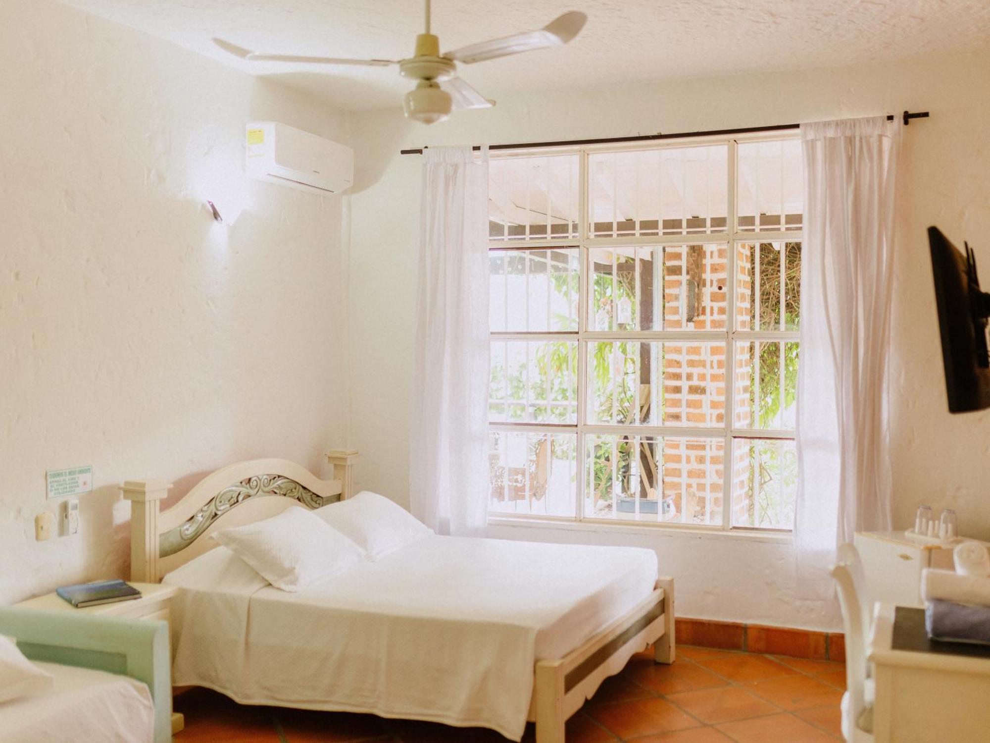 Hotel Kalma Santa Fe de Antioquia Dış mekan fotoğraf
