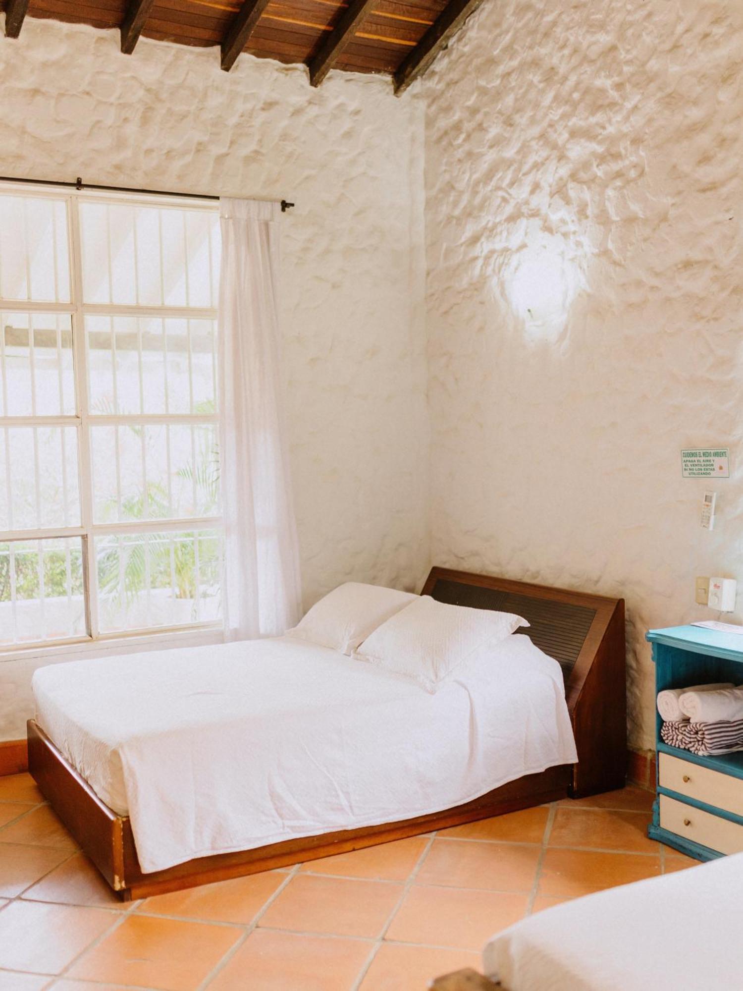 Hotel Kalma Santa Fe de Antioquia Dış mekan fotoğraf